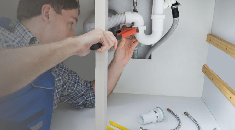 Professional emergency plumbing in Holland, KY